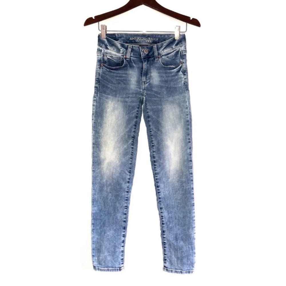 American Eagle skinny jeans